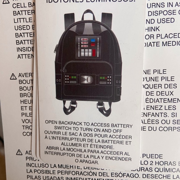 Darth Vader Backpack and Wallet - Picture 10 of 12